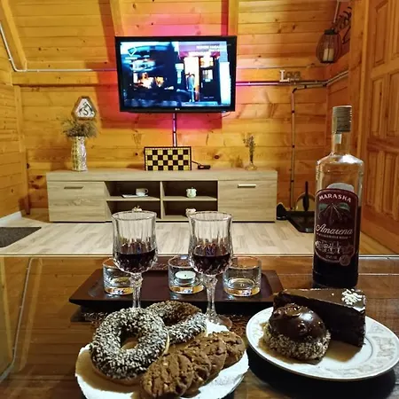 Winter Vikendica Mimiena *