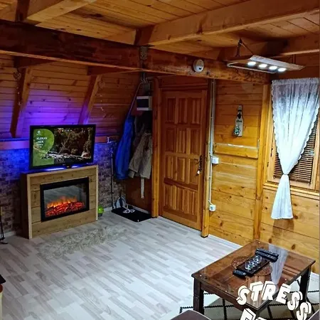 Holiday home Winter Vikendica Mimiena Racic